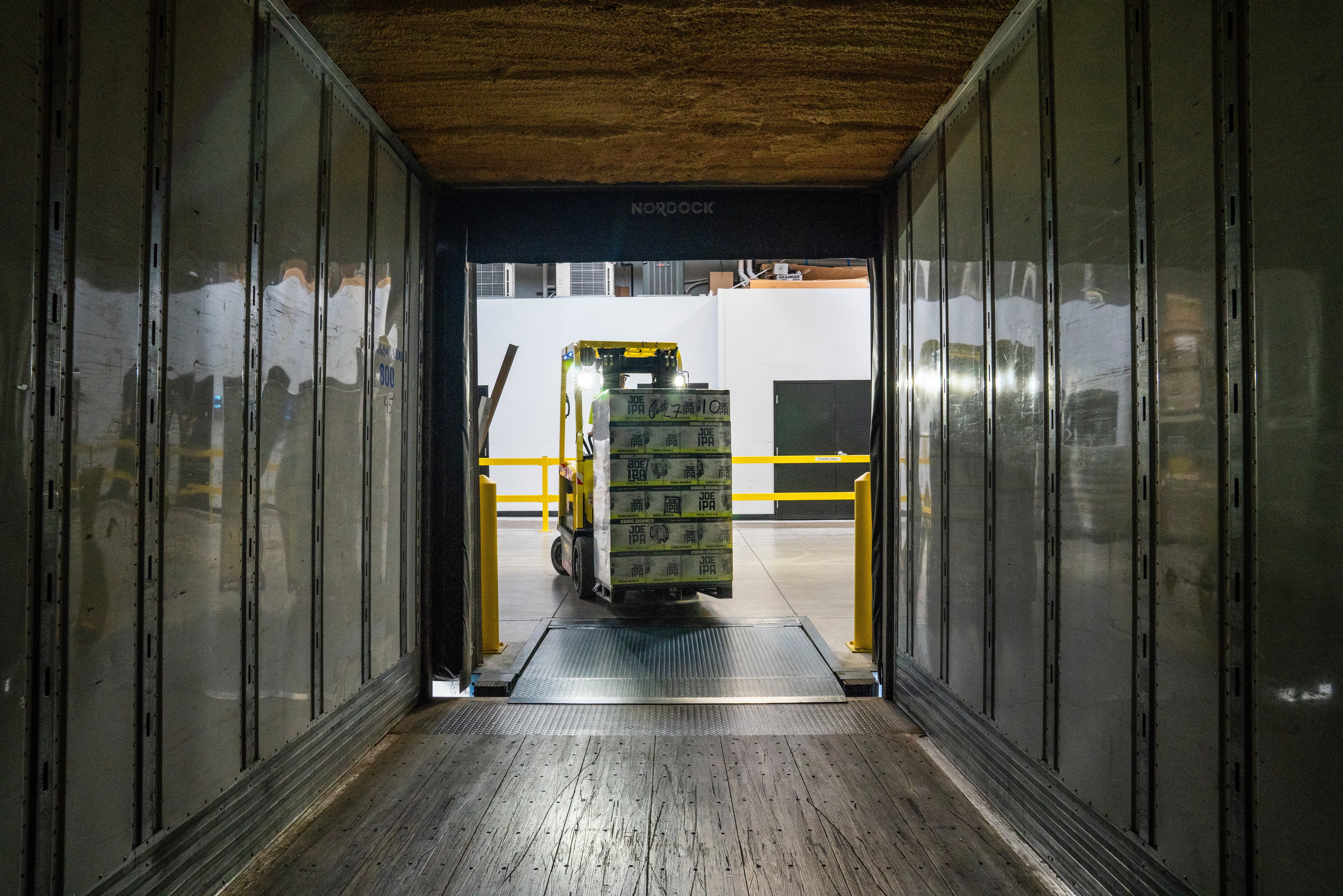 IoT warehouse cart IoT warehouse